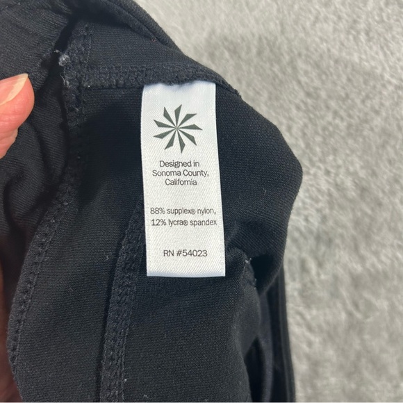 ATHLETA Metro Joggers Black Size Small Nylon Spandex Zipper Pockets Drawstring - Picture 9 of 12